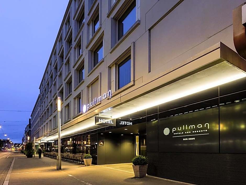 Hotel Exterior