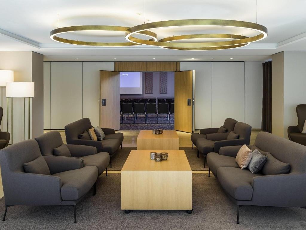 VIP Lounge